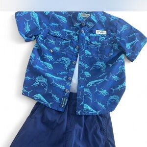 Magellan Outdoors Blue Fish Print Shirt